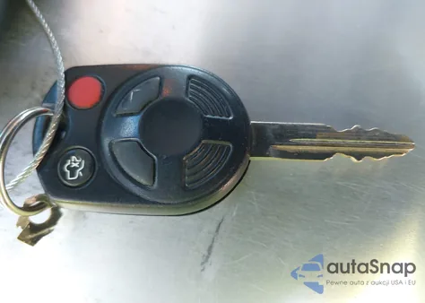 2010 Ford Fusion Se z USA, uszkodzony, nr VIN 3FAHP0HA4AR306945